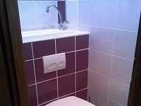 WiCi Bati Wand WC mit integriertem Handwaschbecken - Frau C (Frankreich - 60) - 2 auf 3 (nachher)